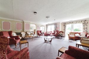 RESIDENTS LOUNGE- click for photo gallery
